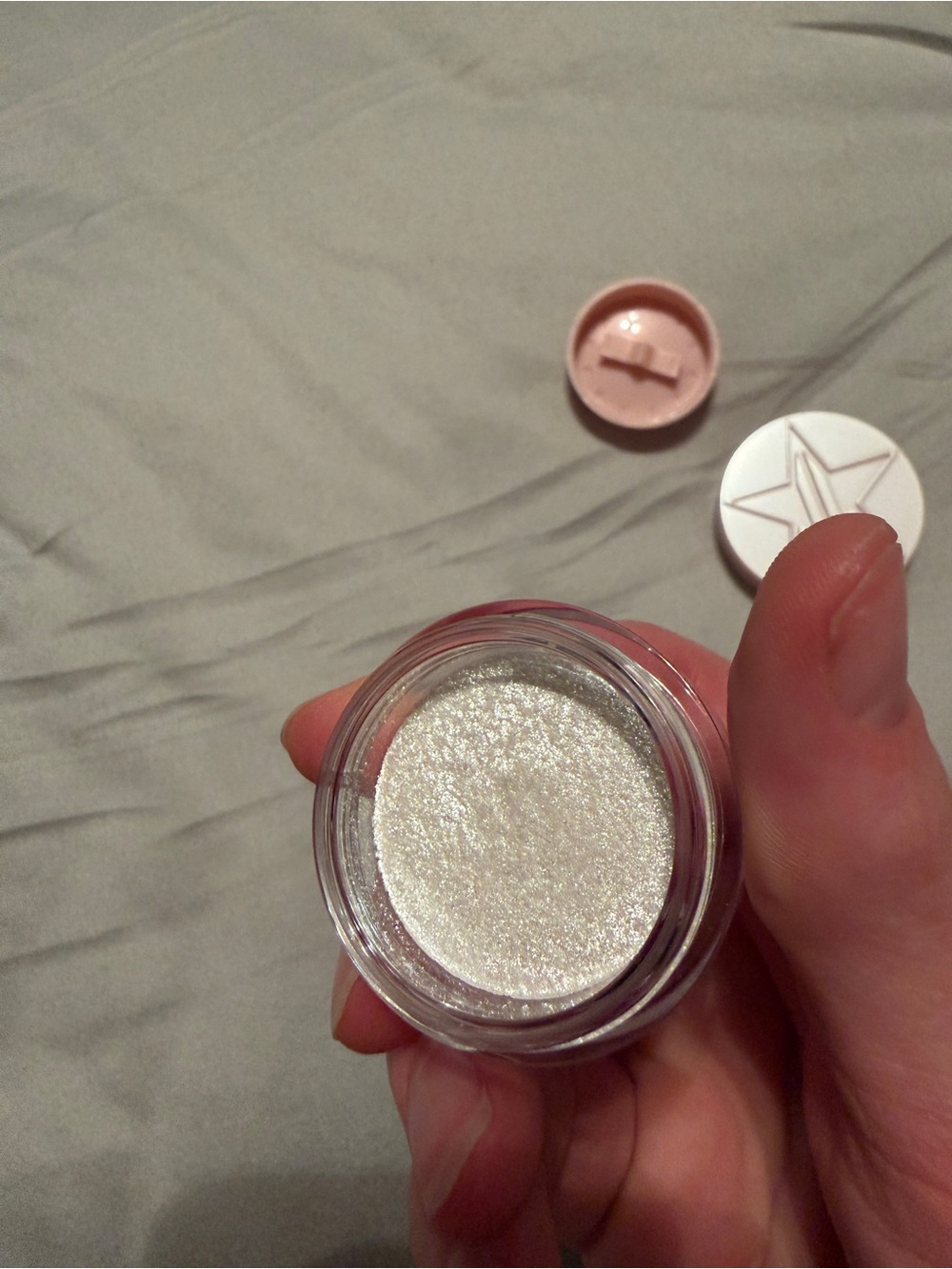 Jeffree Star Cosmetics- Blunt Of Diamonds - Shimmer White - Picture 3 of 3